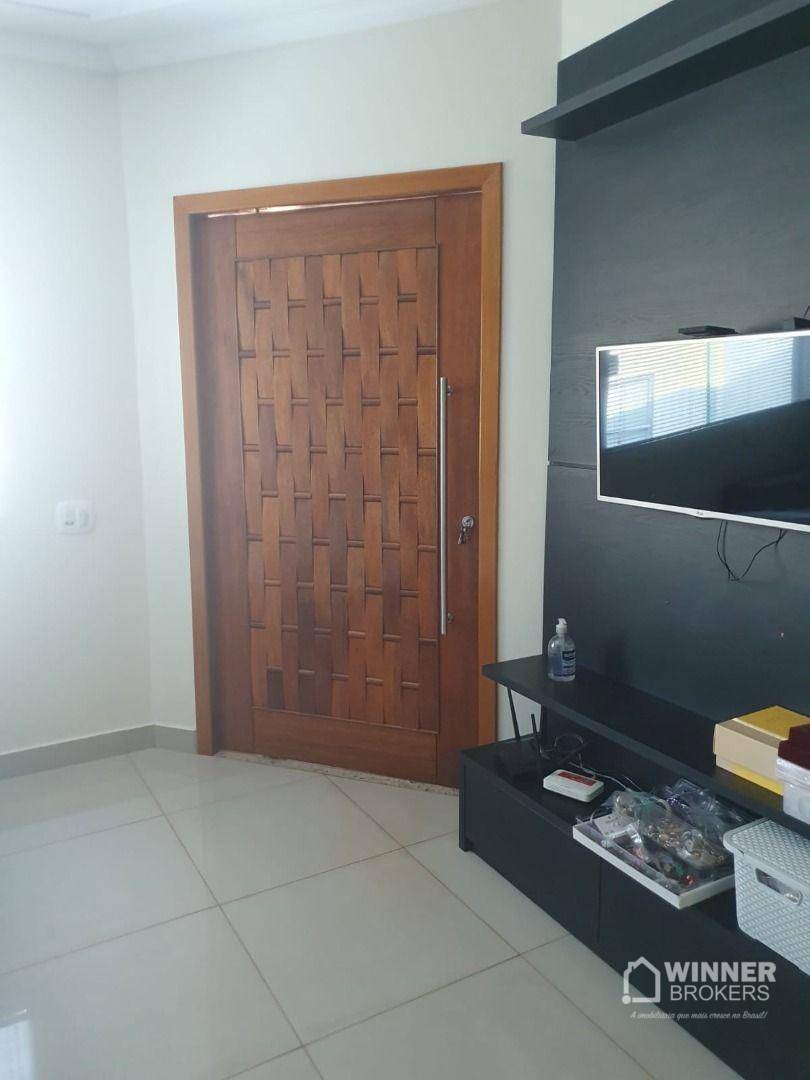 Casa à venda com 3 quartos, 99m² - Foto 2