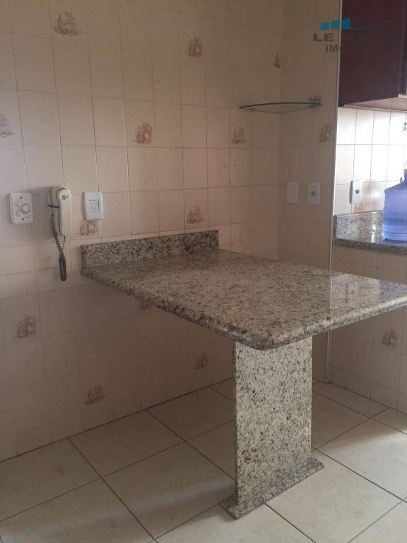 Apartamento à venda com 3 quartos, 101m² - Foto 7