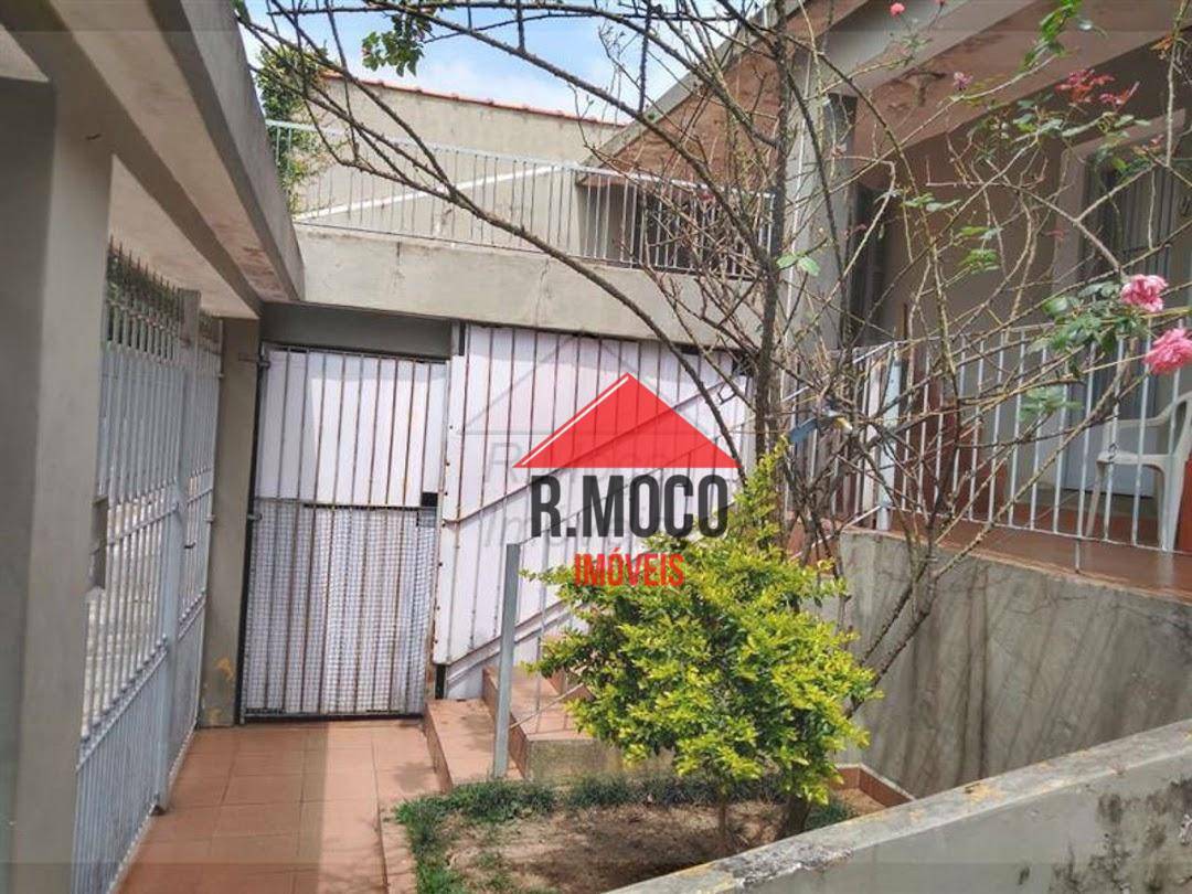 Casa à venda com 3 quartos, 300m² - Foto 4