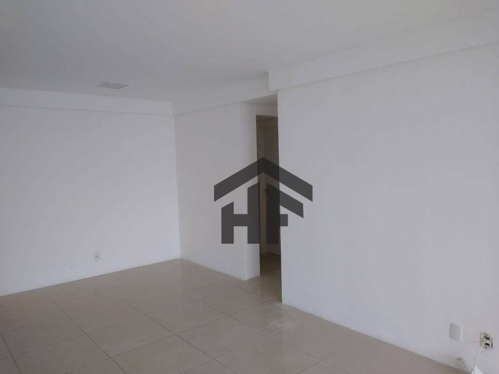 Apartamento à venda com 3 quartos, 108m² - Foto 4