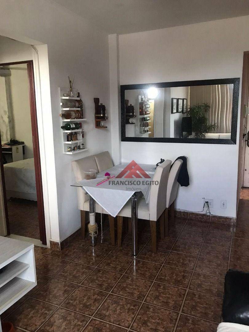 Apartamento à venda com 2 quartos, 50m² - Foto 11