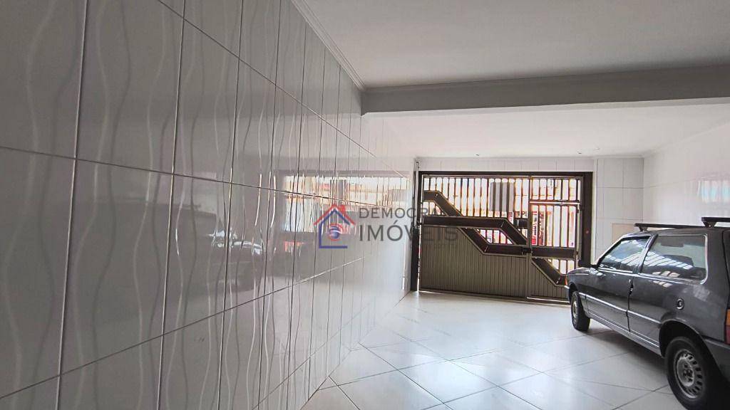 Sobrado à venda com 4 quartos, 182m² - Foto 64