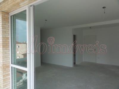 Apartamento à venda com 3 quartos, 220m² - Foto 3