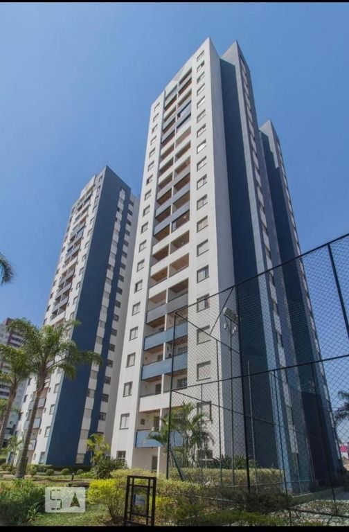 Apartamento para alugar com 2 quartos, 55m² - Foto 4