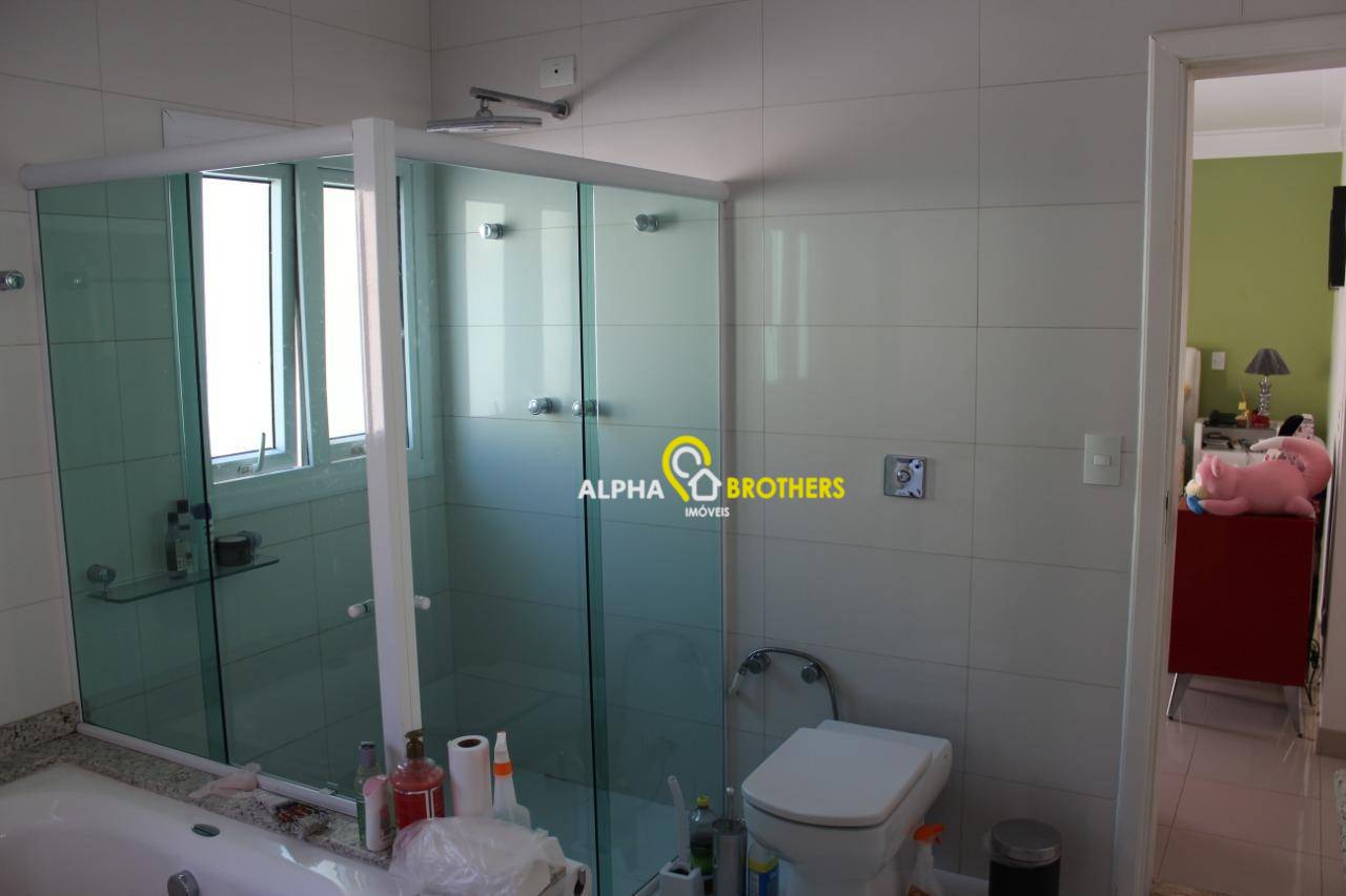 Casa de Condomínio à venda com 4 quartos, 450m² - Foto 15