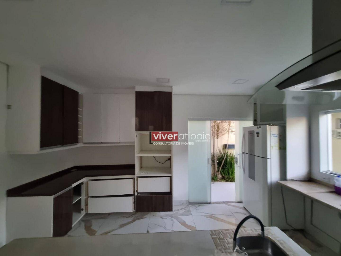 Casa de Condomínio à venda e aluguel com 4 quartos, 231m² - Foto 13