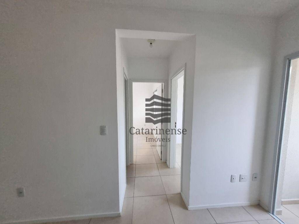 Apartamento à venda com 2 quartos, 55m² - Foto 13