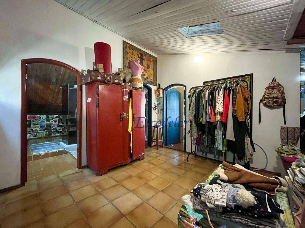 Casa à venda com 4 quartos, 197m² - Foto 37