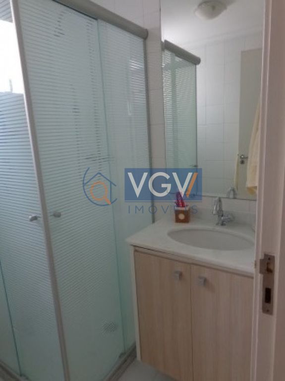 Apartamento à venda com 3 quartos, 66m² - Foto 3