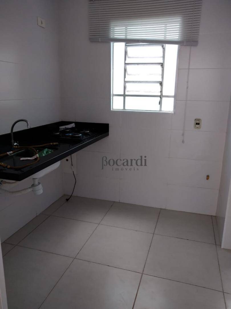 Apartamento à venda com 2 quartos, 80m² - Foto 3