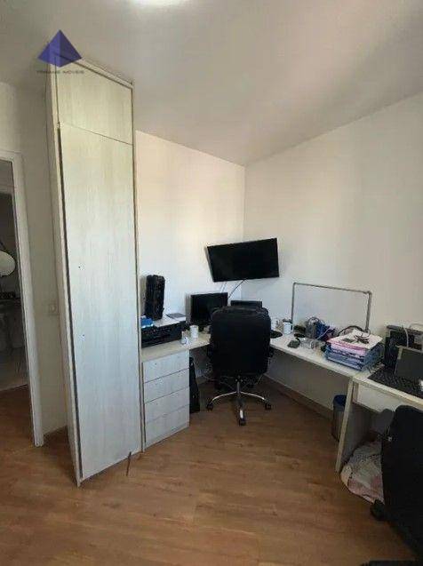 Apartamento à venda com 2 quartos, 64m² - Foto 10