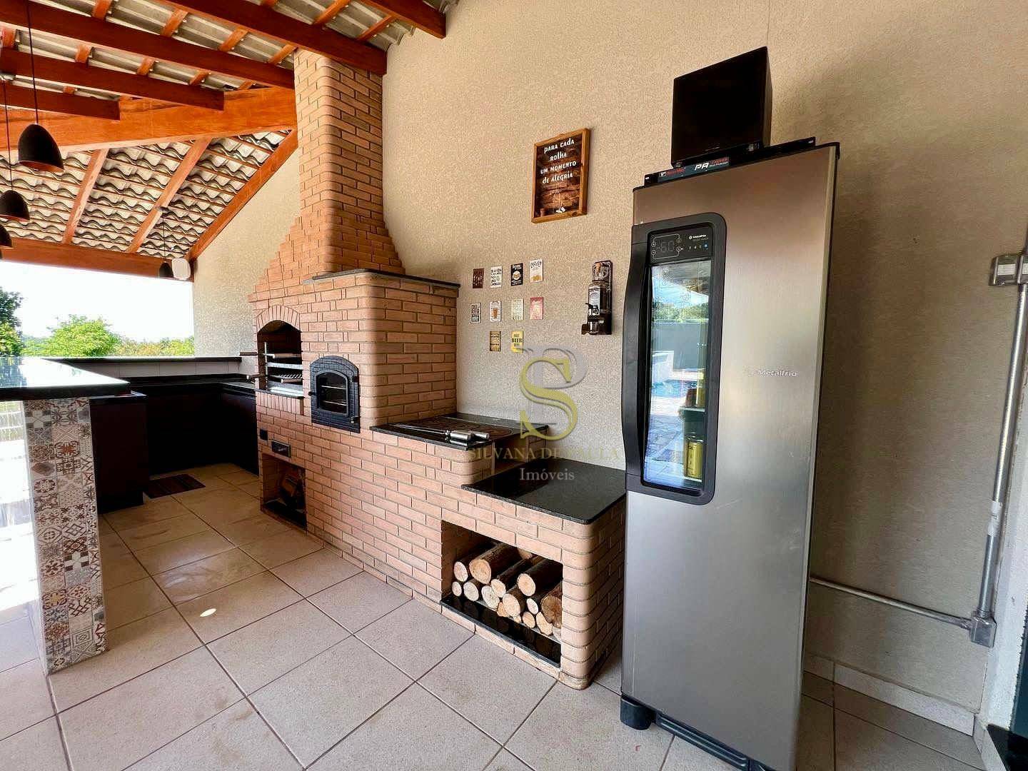 Chácara à venda com 3 quartos, 164m² - Foto 14