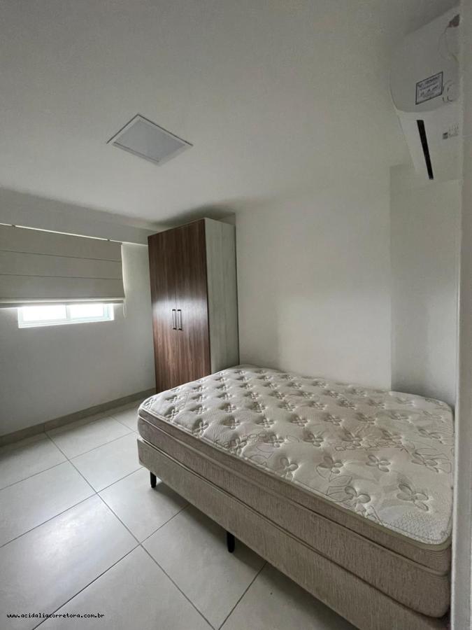 Apartamento para alugar com 1 quarto, 52m² - Foto 13