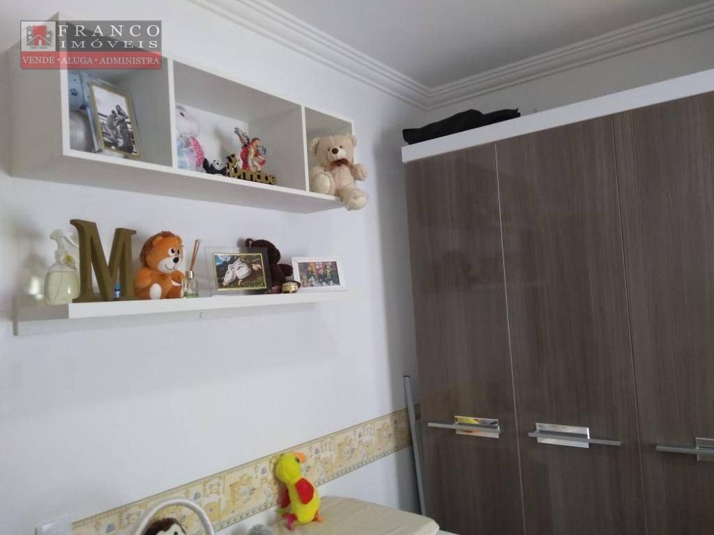 Apartamento à venda com 2 quartos, 45m² - Foto 3