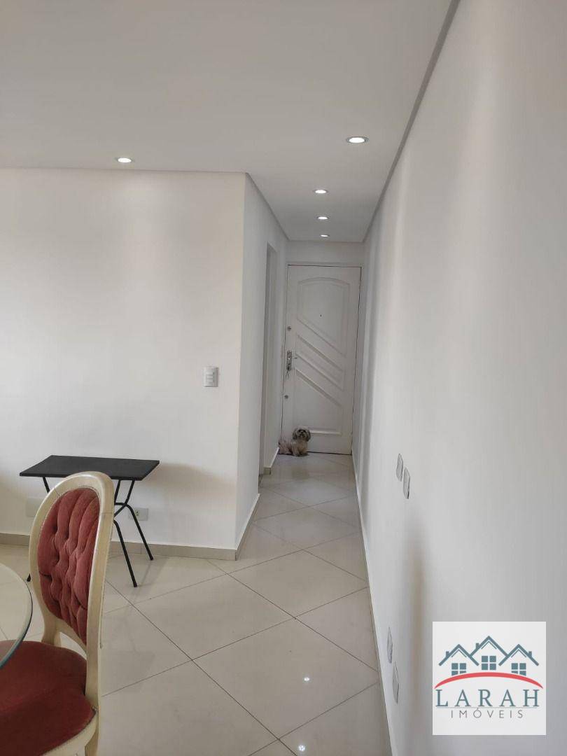 Apartamento à venda com 2 quartos, 67m² - Foto 1