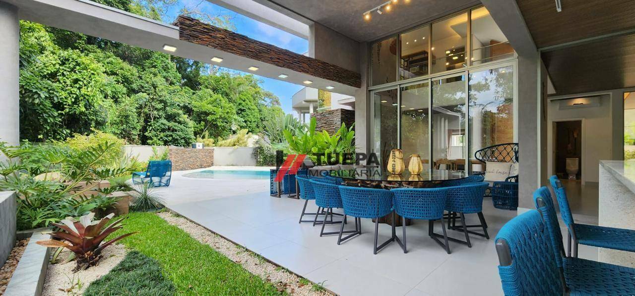 Casa à venda com 5 quartos, 523m² - Foto 2