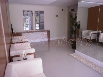 Apartamento para alugar com 2 quartos, 84m² - Foto 26