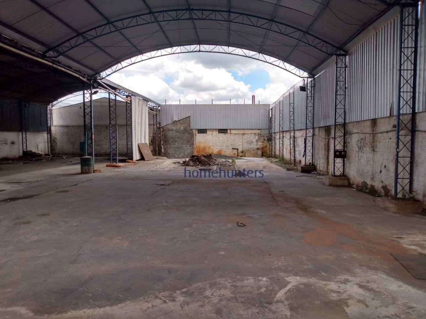 Depósito-Galpão, 840 m² - Foto 1