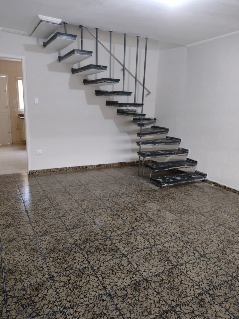 Sobrado à venda com 2 quartos, 70m² - Foto 5