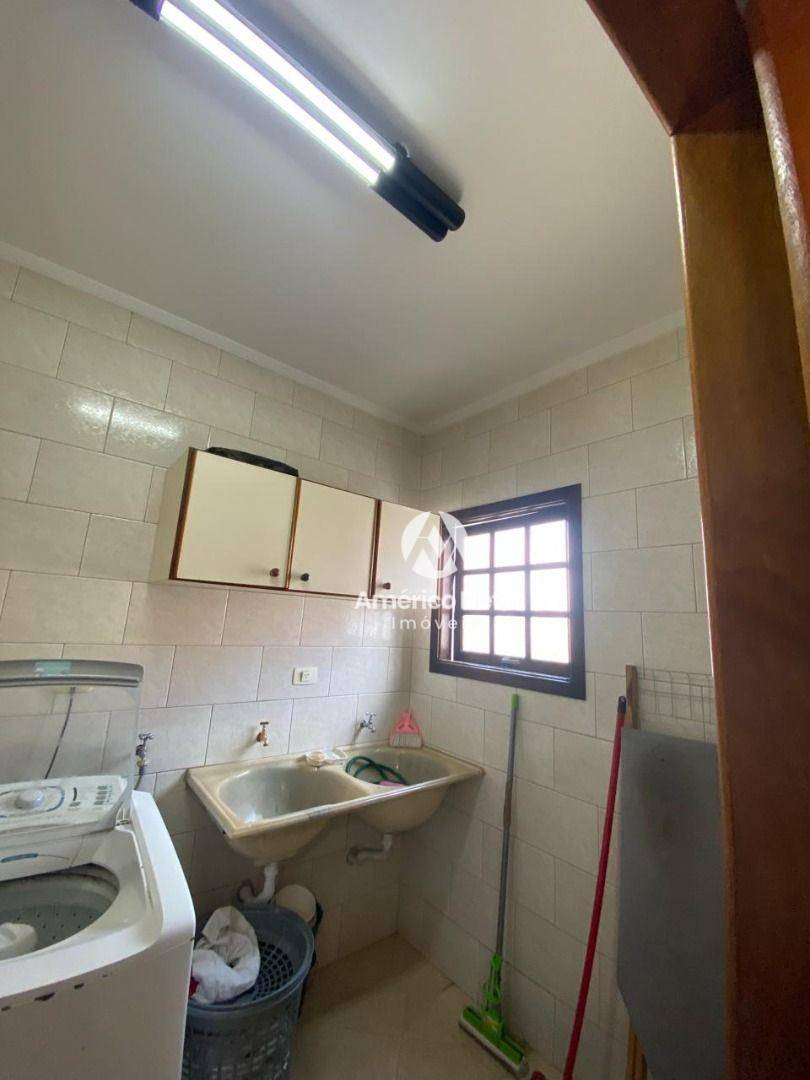 Sobrado à venda com 3 quartos, 239m² - Foto 34