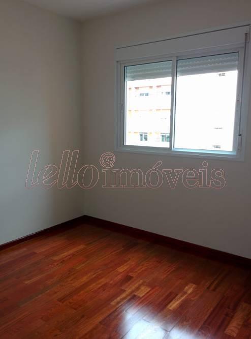 Apartamento para alugar com 3 quartos, 95m² - Foto 10