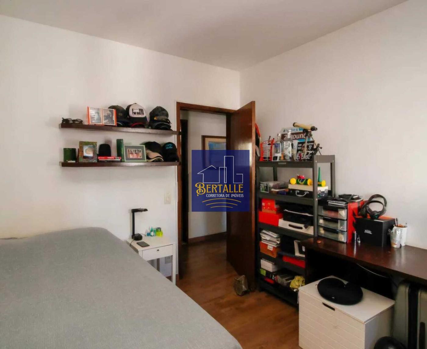 Apartamento à venda com 4 quartos, 150m² - Foto 18