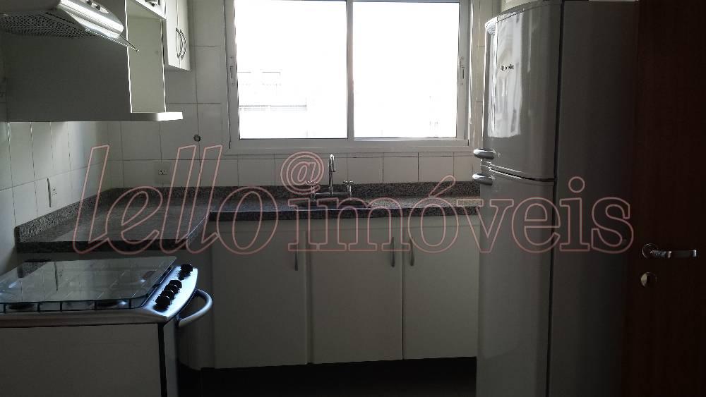 Apartamento para alugar com 3 quartos, 120m² - Foto 18