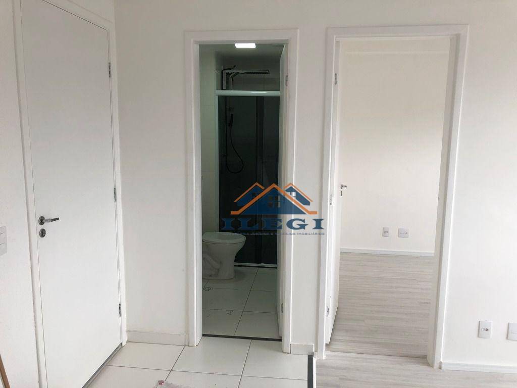 Apartamento à venda com 2 quartos, 34m² - Foto 1