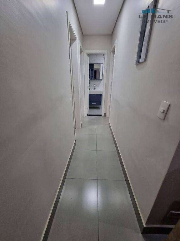 Apartamento à venda com 3 quartos, 85m² - Foto 12