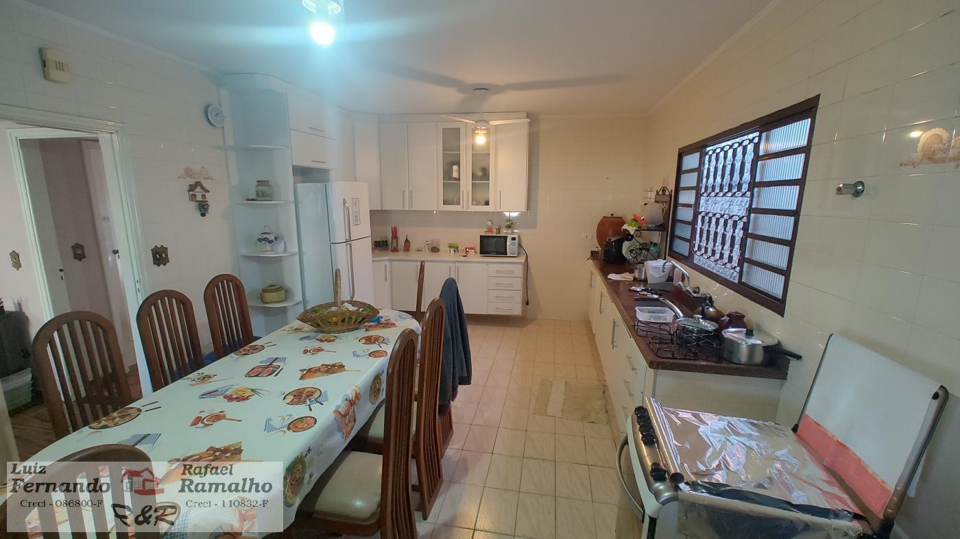 Casa à venda com 3 quartos, 400m² - Foto 6