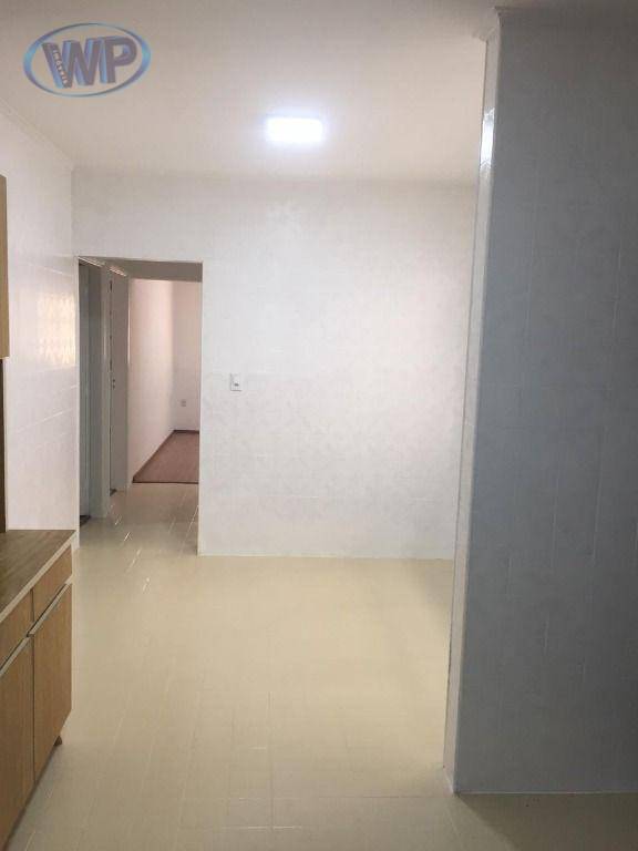 Casa à venda com 2 quartos, 190m² - Foto 13