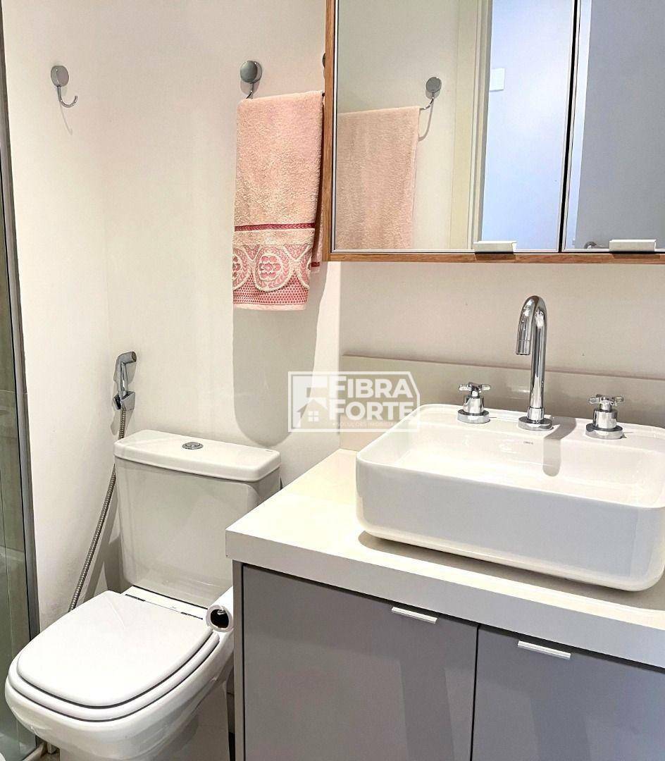 Apartamento à venda com 3 quartos, 160m² - Foto 19