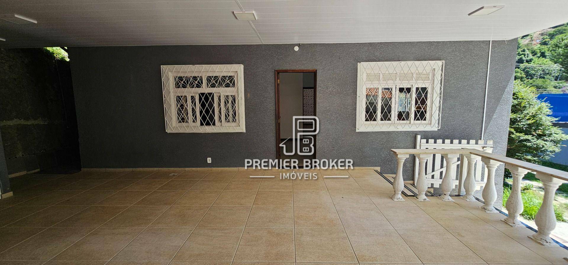 Casa à venda com 5 quartos, 190m² - Foto 31