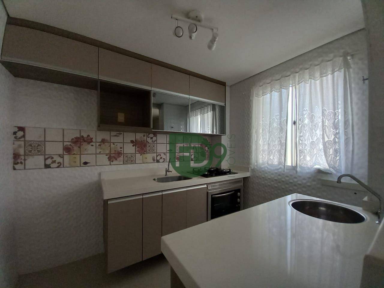 Apartamento à venda com 2 quartos, 45m² - Foto 4