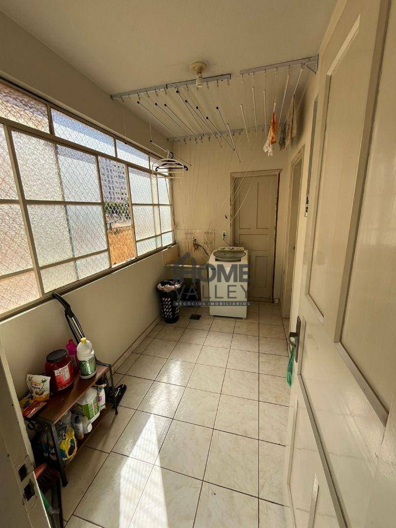 Apartamento à venda com 3 quartos, 123m² - Foto 13