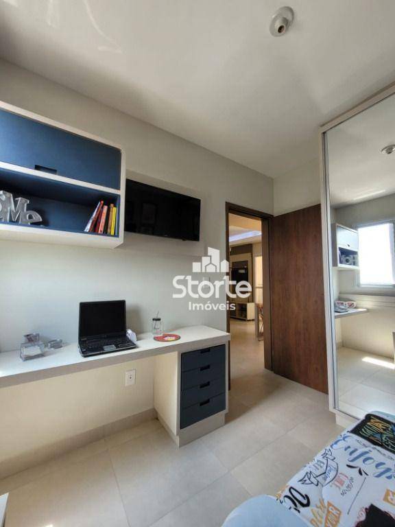 Apartamento à venda com 2 quartos, 44m² - Foto 10