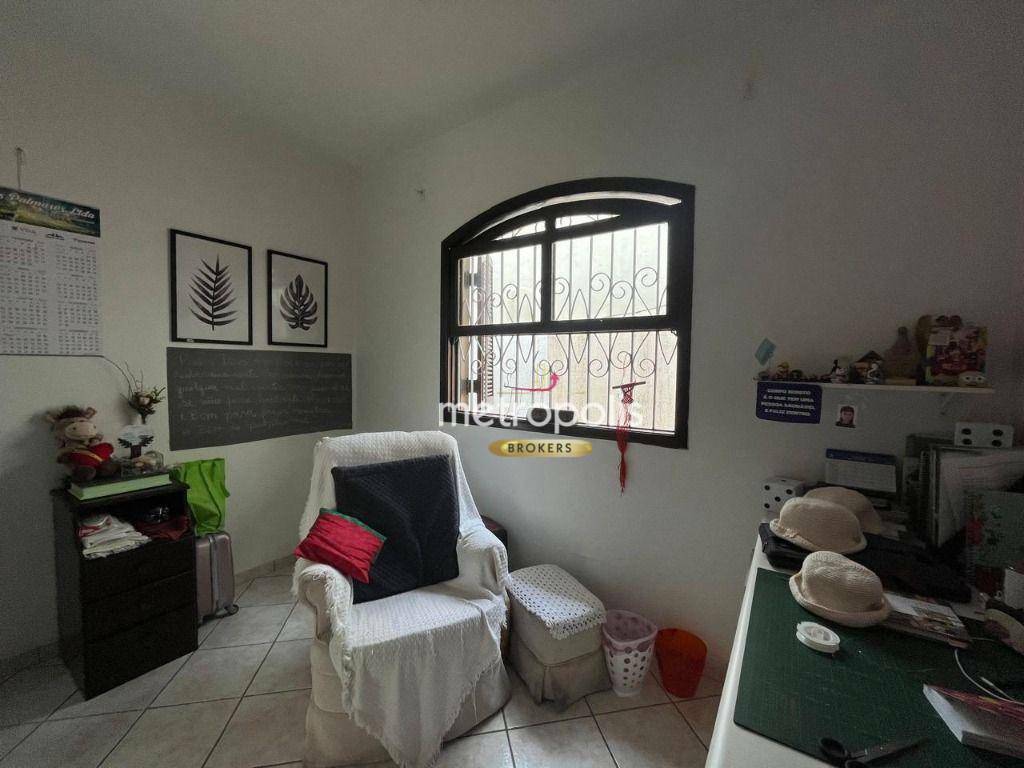 Casa à venda com 4 quartos, 240m² - Foto 10