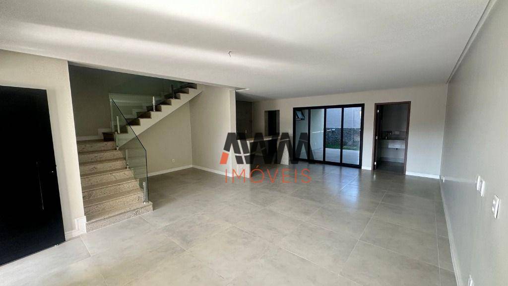 Sobrado à venda com 3 quartos, 226m² - Foto 22