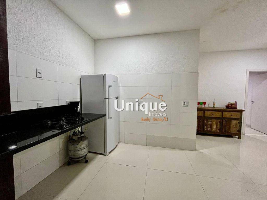 Casa à venda com 5 quartos, 236m² - Foto 8