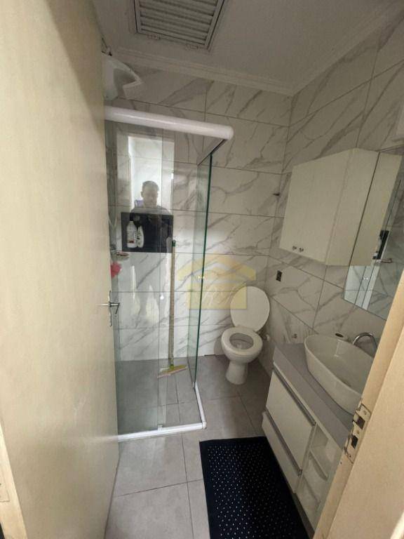 Sobrado à venda com 3 quartos, 200m² - Foto 13