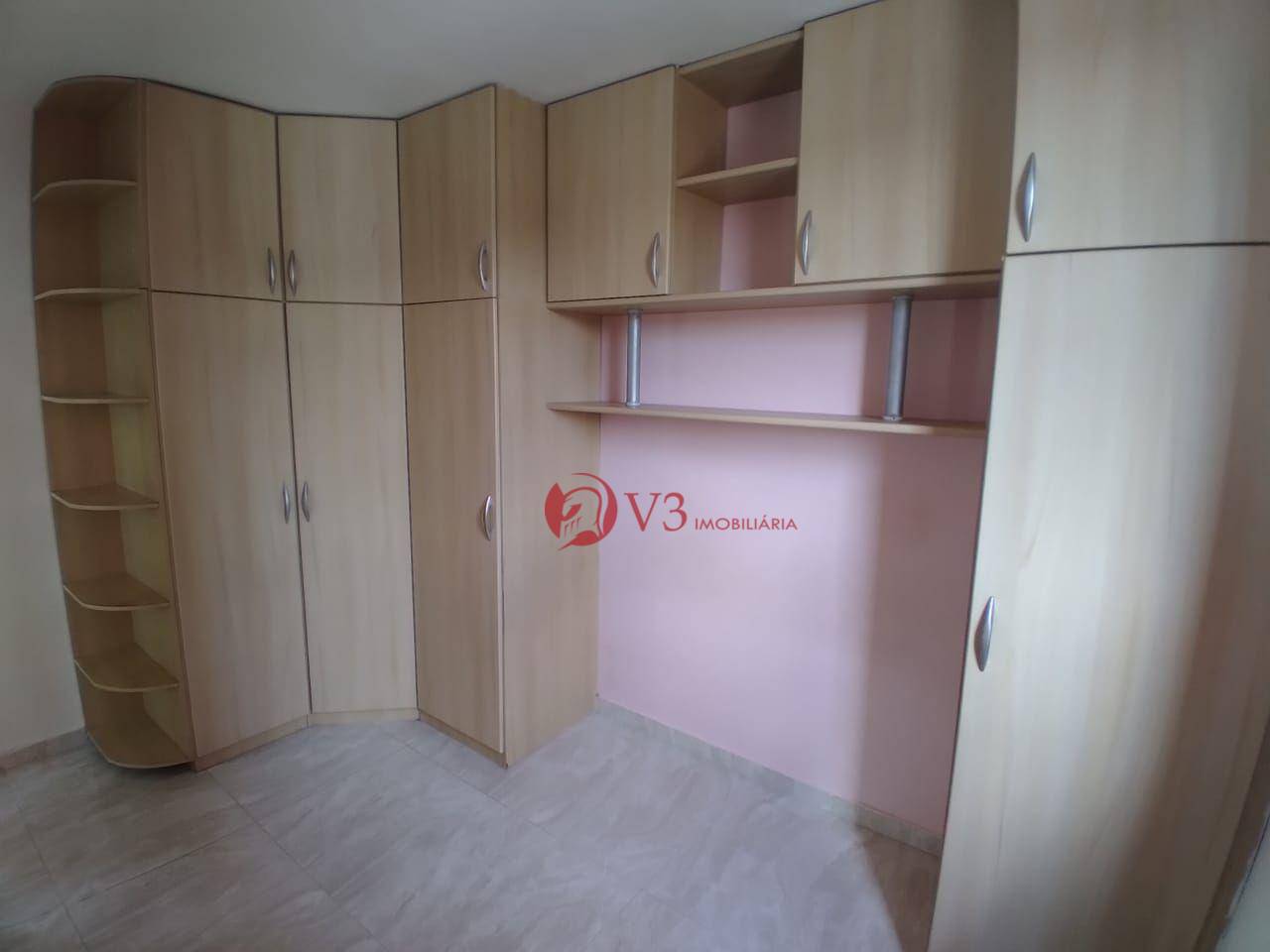 Apartamento à venda com 2 quartos, 45m² - Foto 2