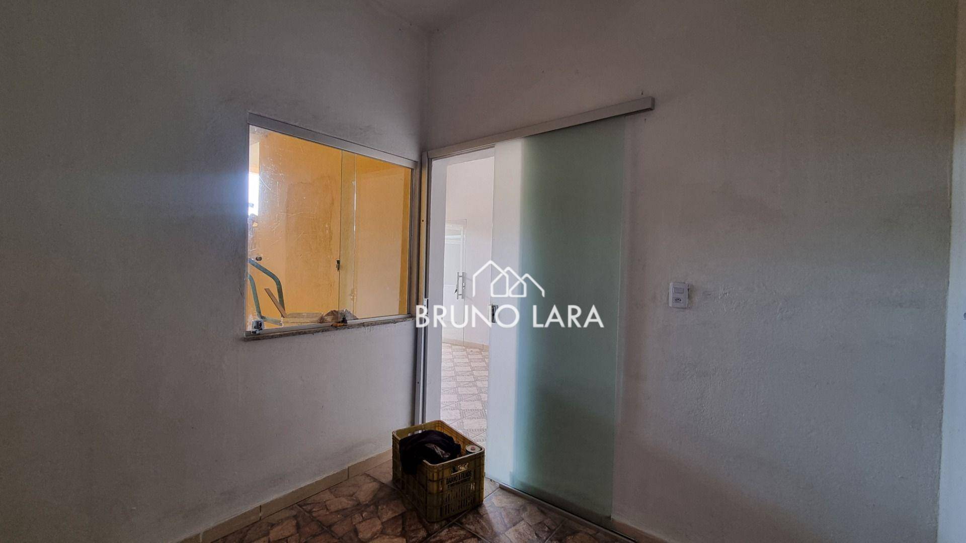 Casa, 6 quartos, 135 m² - Foto 4