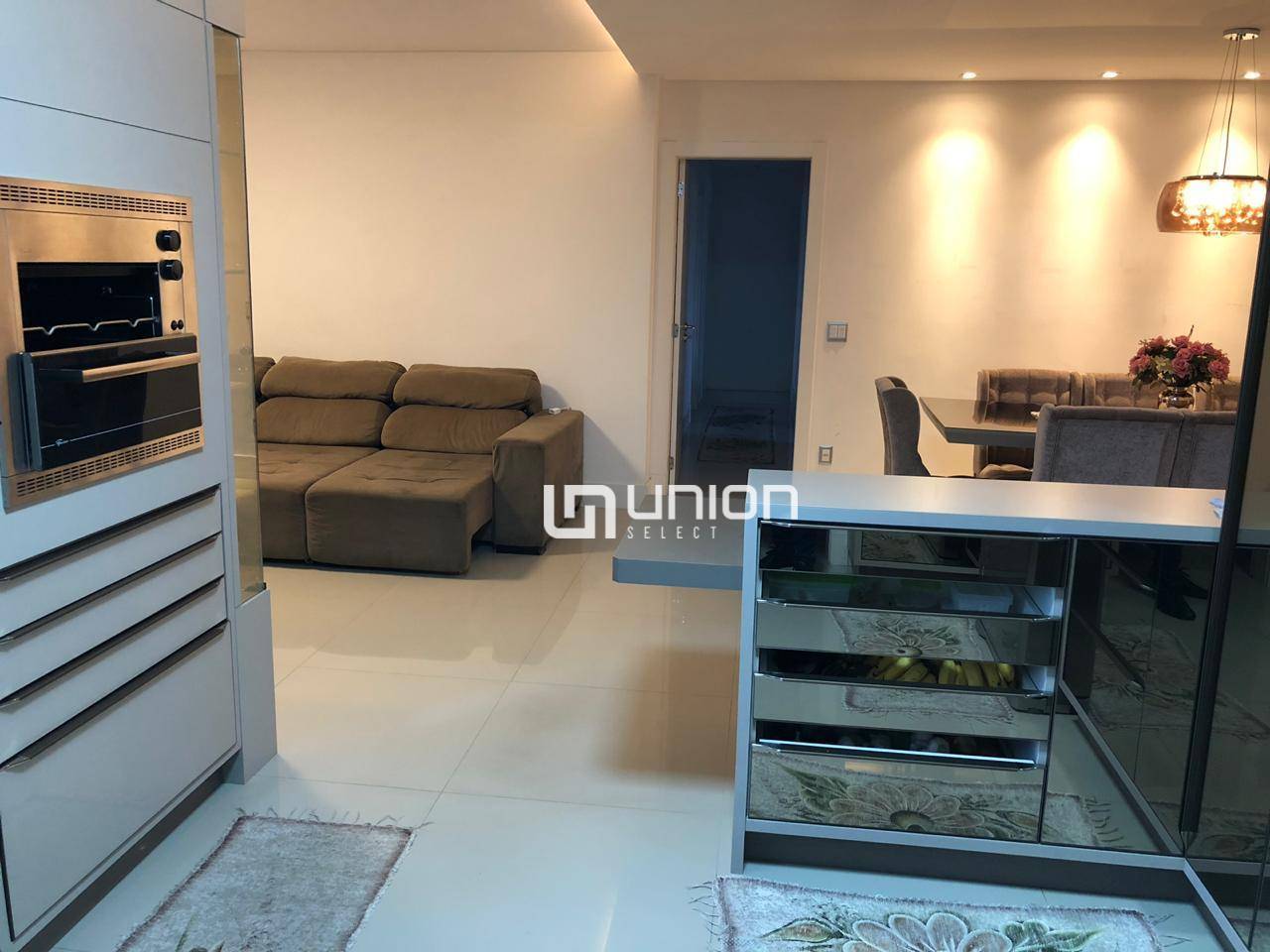 Apartamento à venda com 4 quartos, 156m² - Foto 5