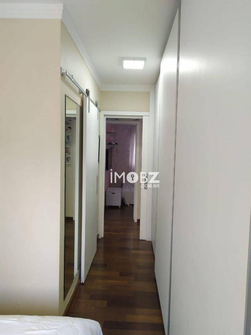 Apartamento à venda com 3 quartos, 121m² - Foto 7