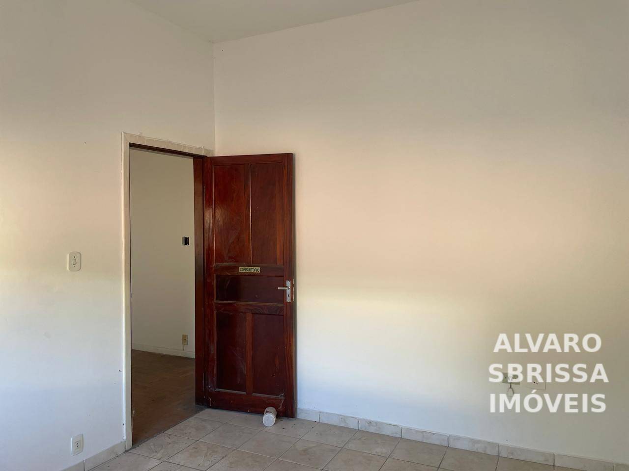 Casa à venda e aluguel com 3 quartos, 52m² - Foto 16