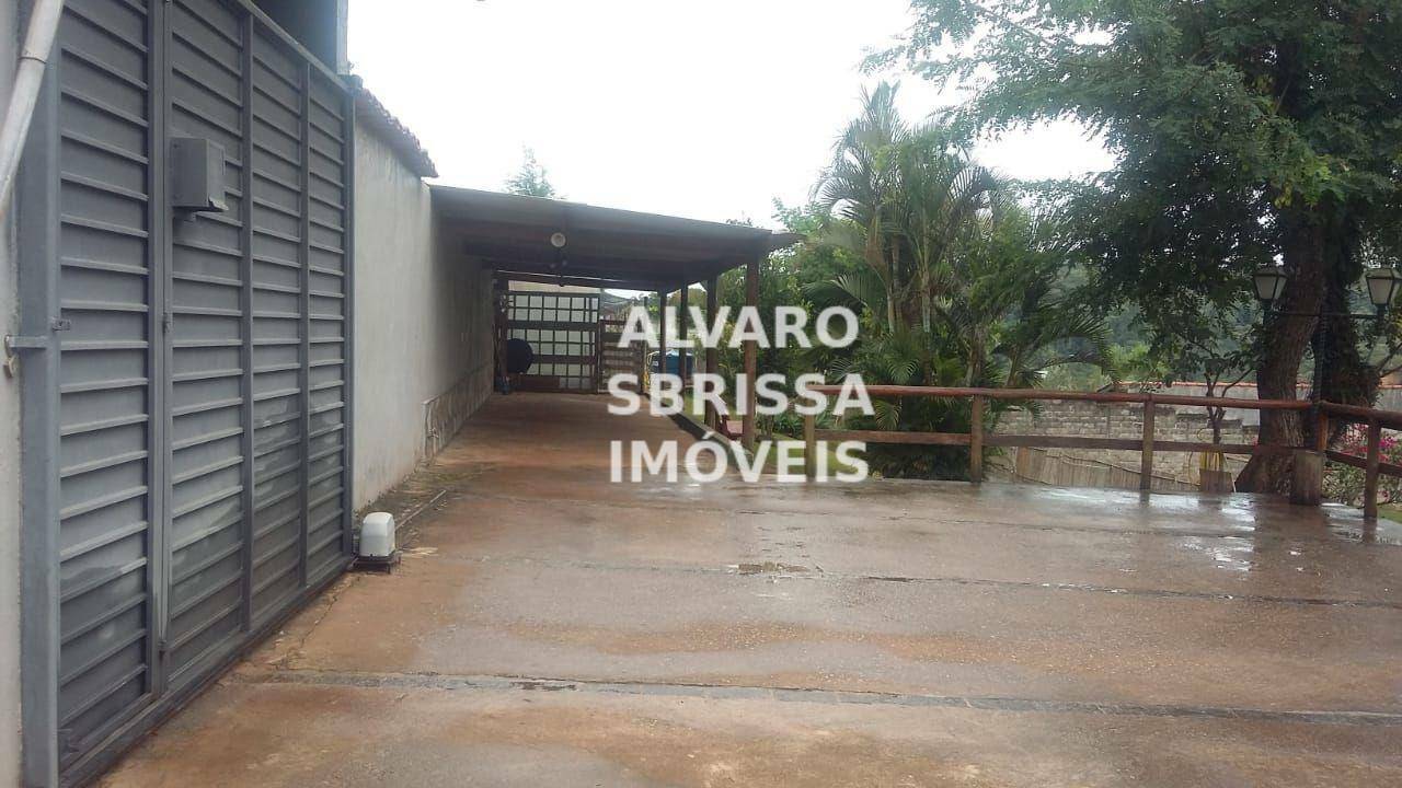 Chácara à venda com 3 quartos, 600m² - Foto 25