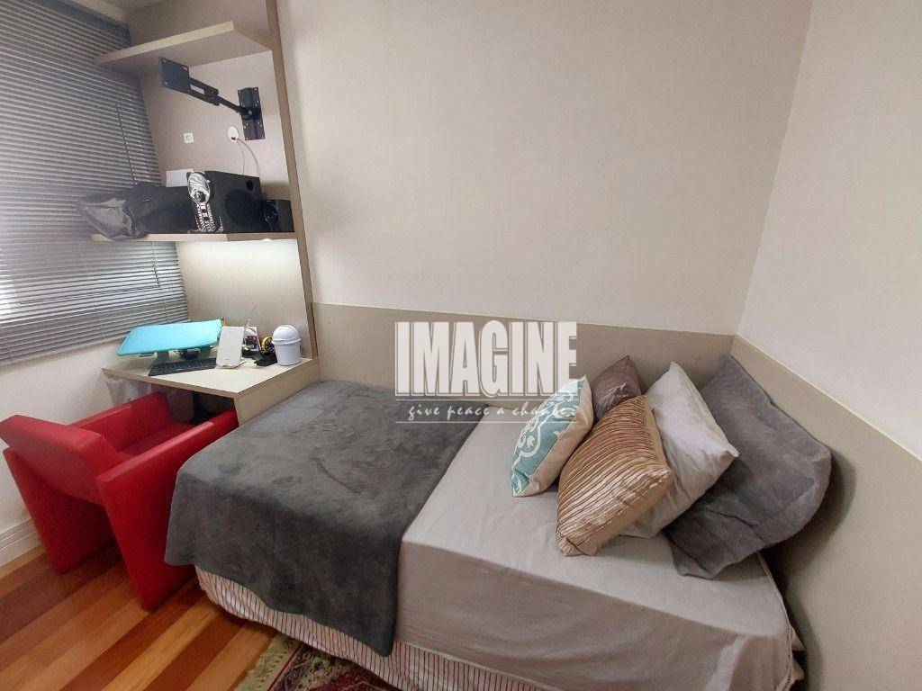 Apartamento à venda com 3 quartos, 101m² - Foto 8