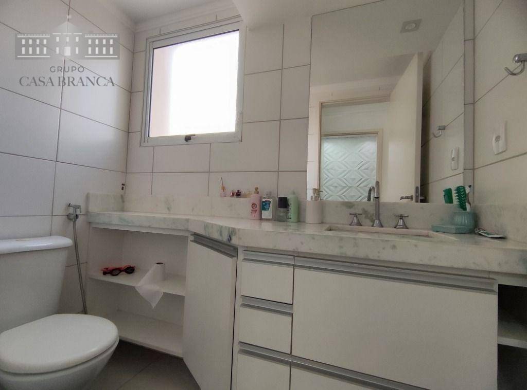 Apartamento à venda com 3 quartos, 169m² - Foto 19