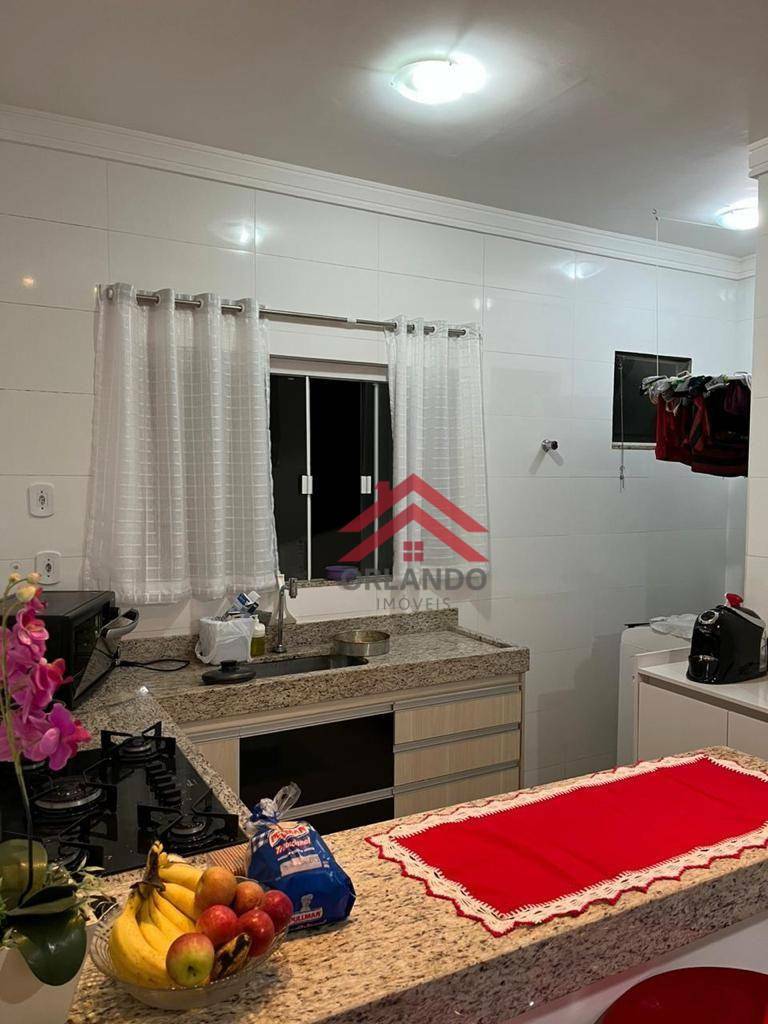 Apartamento à venda com 2 quartos, 67m² - Foto 5