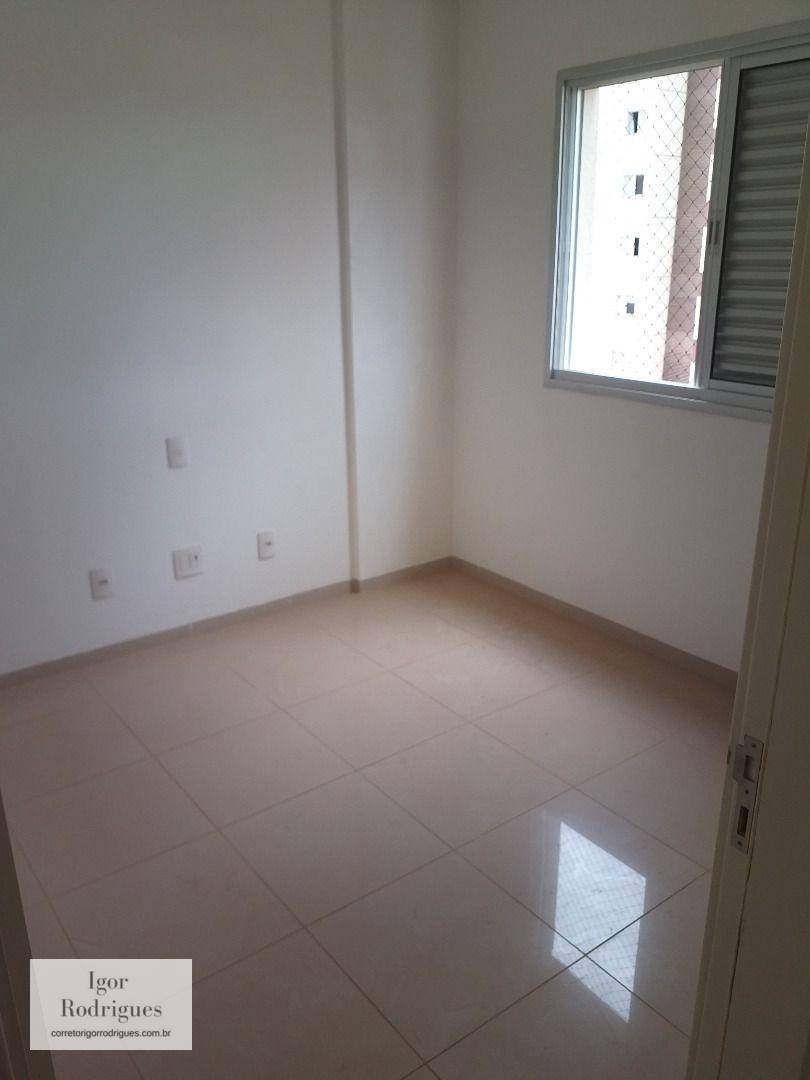 Apartamento à venda com 3 quartos, 103m² - Foto 8